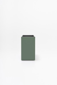 plant-pots-standard-bottle-green-matte-pc-2b.jpg
