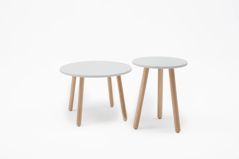 tables_with_wood_legs_4_3iiikkkk.jpg